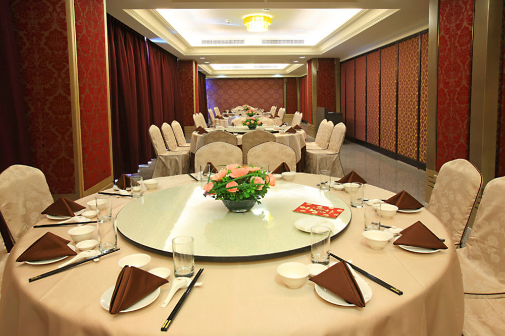 Shinkansen Grand Hotel Taichung Eksteriør bilde