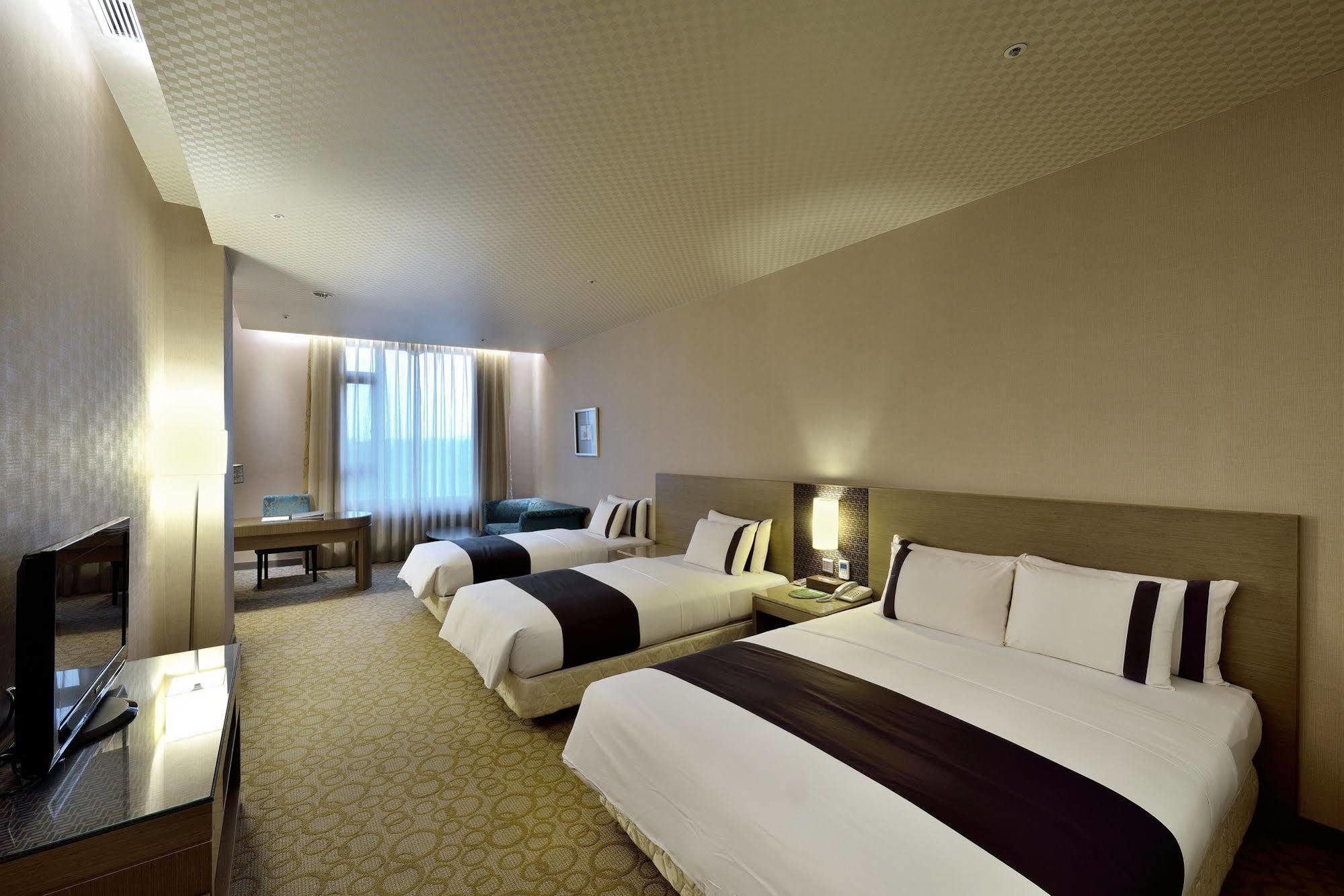 Shinkansen Grand Hotel Taichung Eksteriør bilde